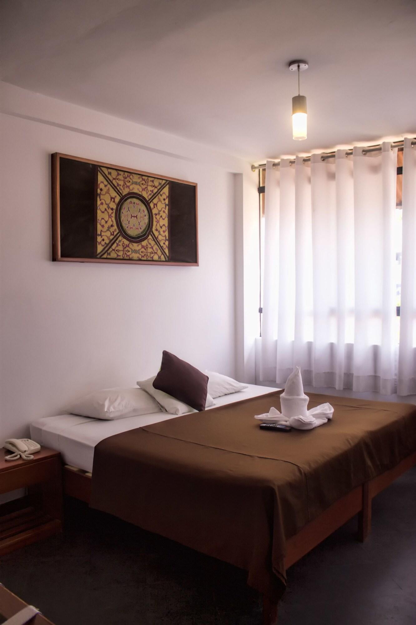 Amazon Hotel อีกีโตส ภายนอก รูปภาพ