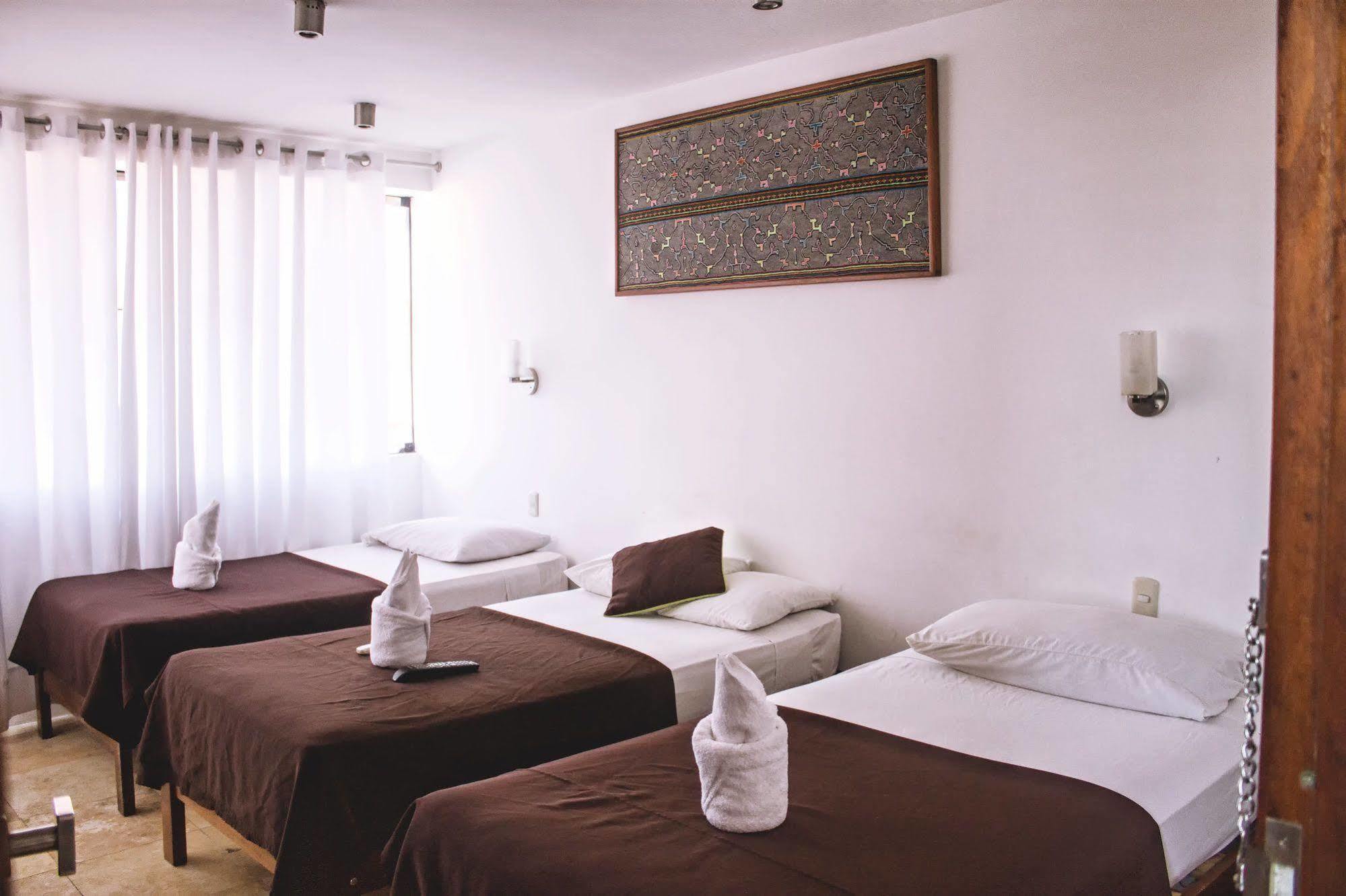 Amazon Hotel อีกีโตส ภายนอก รูปภาพ